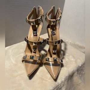 Stunning INC International Concepts SYNDIA2P Heels - Nude/Clear, Size 7M